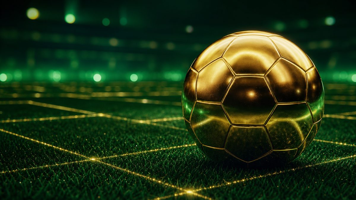 Bola sepak emas di atas lapangan hijau malam dengan garis grid digital menyala